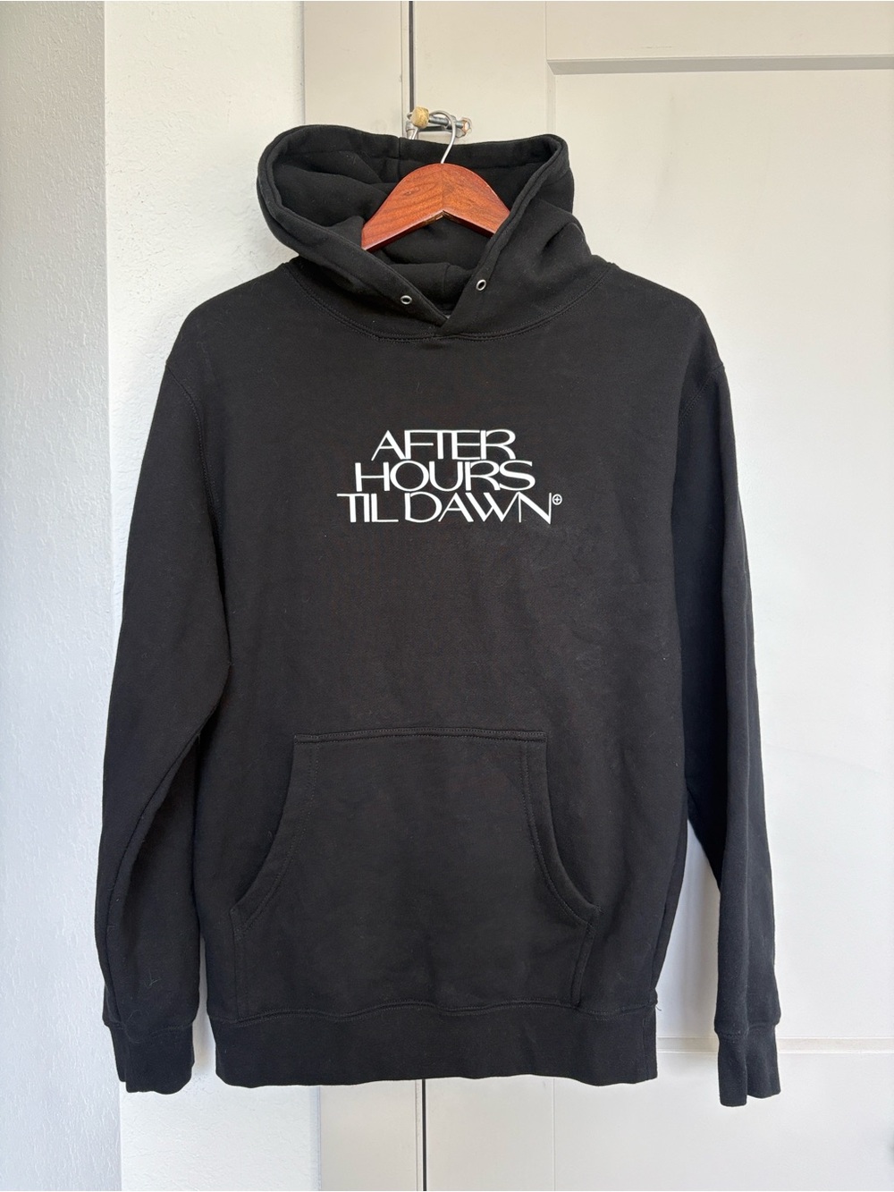 THE WEEKND THE AFTER HOURS BLACK GRAPHIC HOODIE MENS SMALL